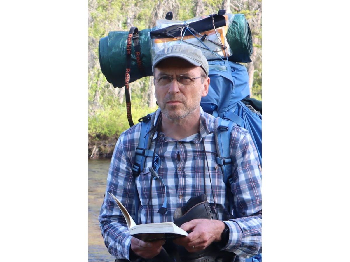 Puheenjohtaja puskista