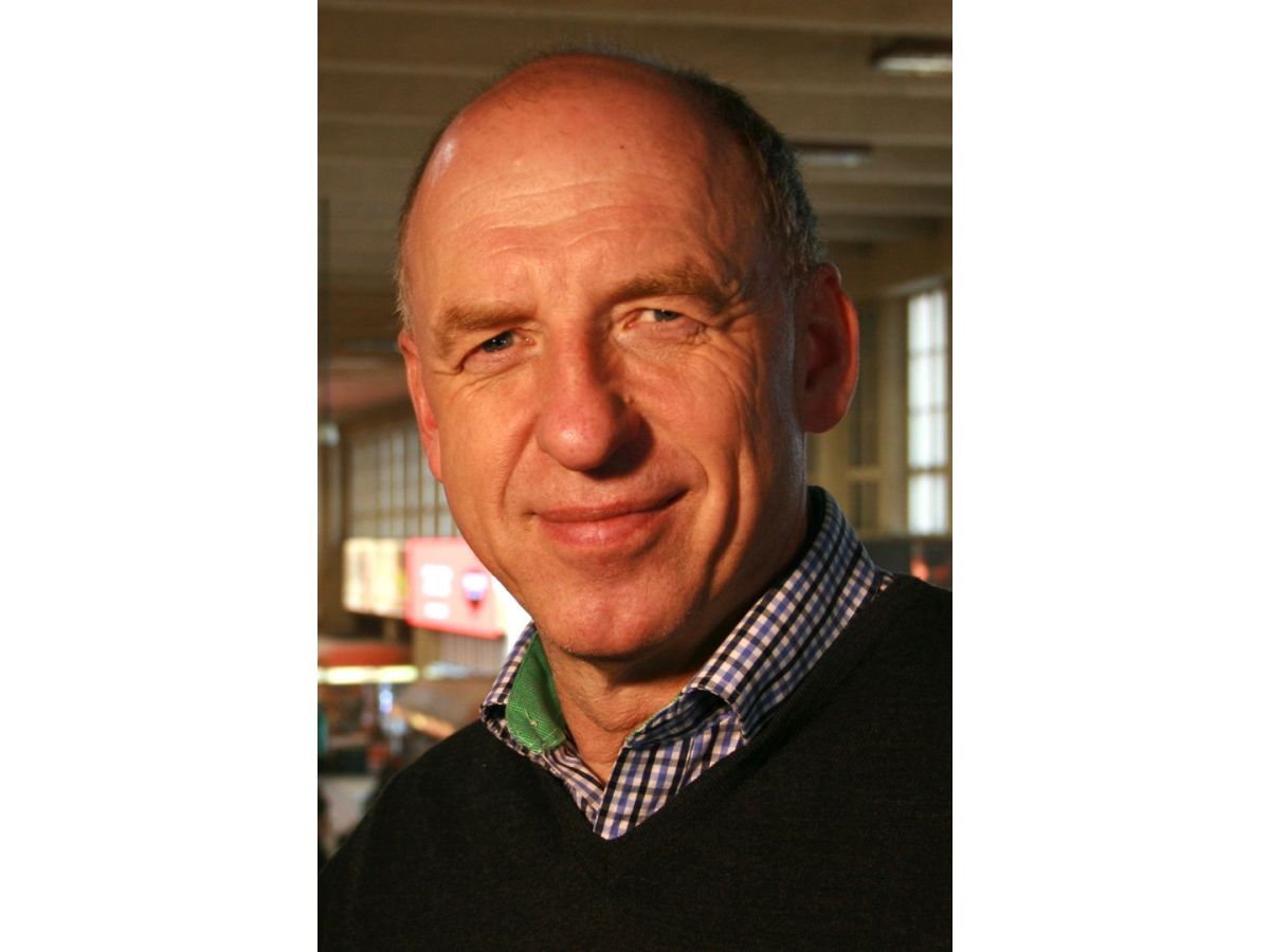 Kärpäsenä pään sisällä